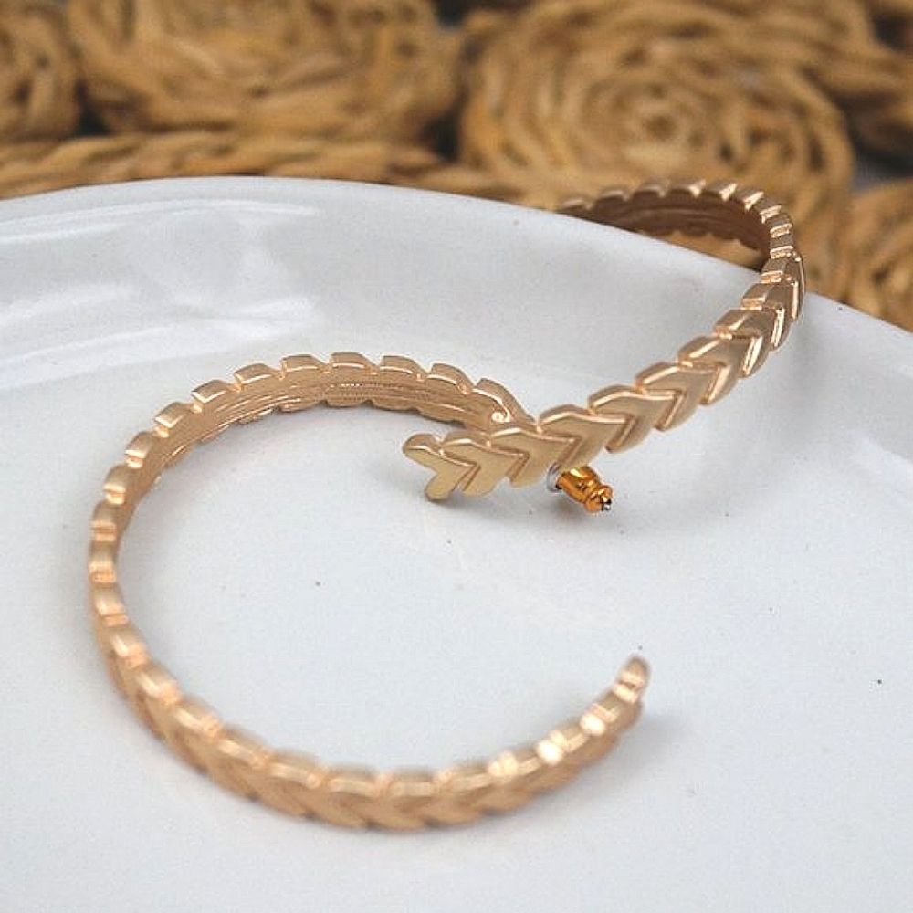 Chevron 》 Hoop Earrings